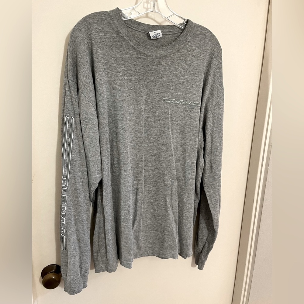 Women’s old navy long sleeve shirt, xl